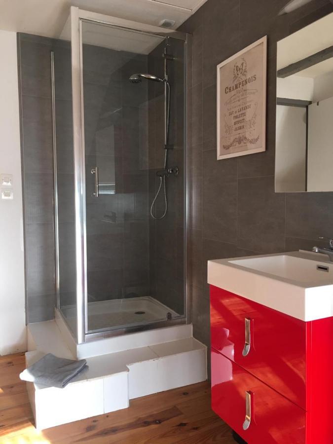 Gites De La Touche Aux Pourvoirs Combourg Zewnętrze zdjęcie