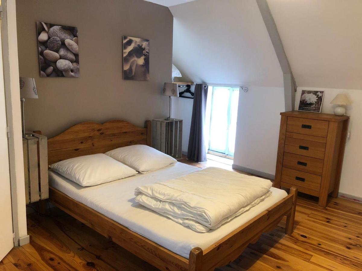 Gites De La Touche Aux Pourvoirs Combourg Zewnętrze zdjęcie
