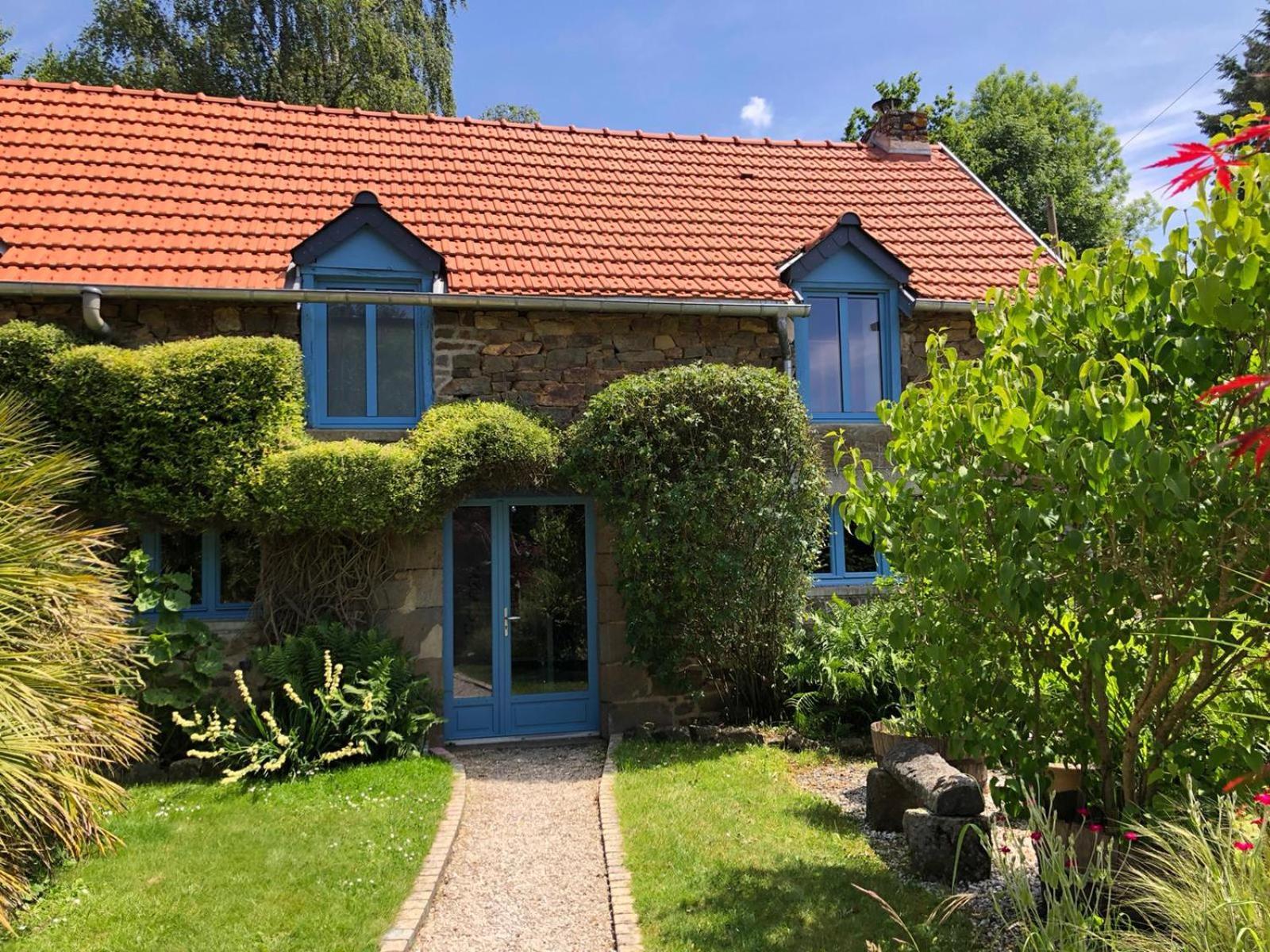 Gites De La Touche Aux Pourvoirs Combourg Zewnętrze zdjęcie